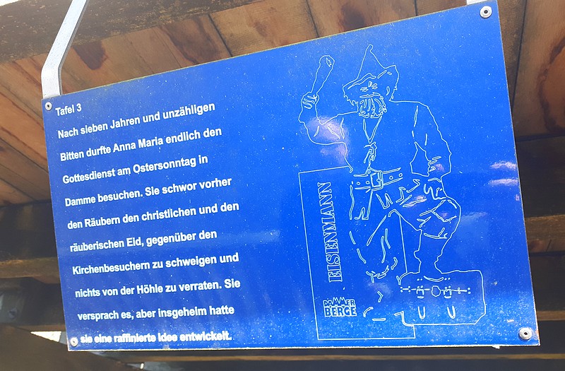 Texttafel am Aussichtsturm Mordkuhlenberg