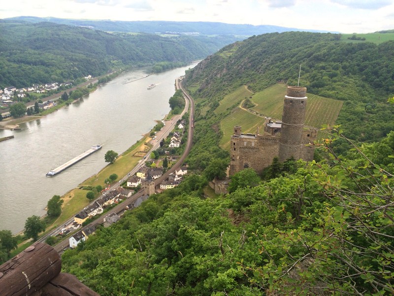 Blick auf Burg Katz bei St. Goarshausen